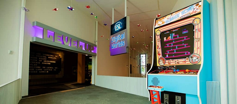 The largest Dokey Kong game at Strong National Museum of Play.