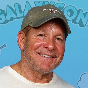 Steve Guttenberg
