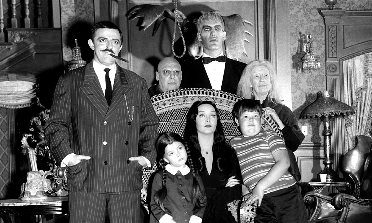 The cast of The Addams Family TV show pose for a family picture