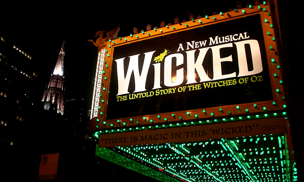 This Day in Pop Culture for October 30