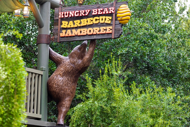 Sign for the Hungry Bear Barbecue Jamboree