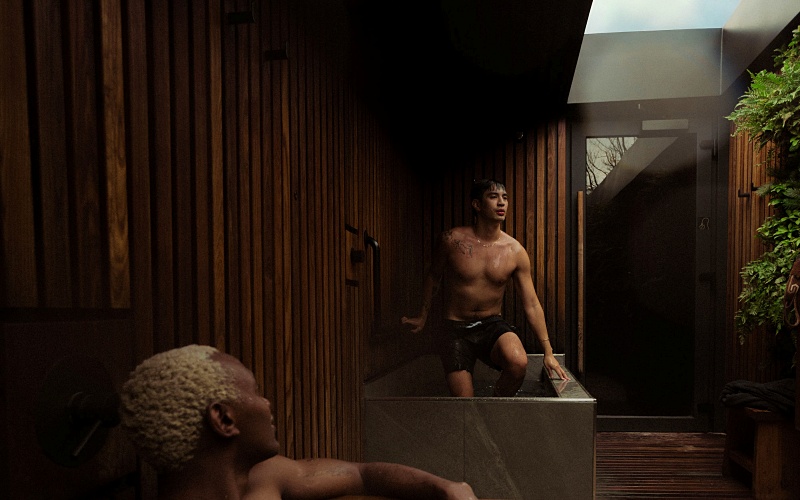 Cold plunge and Cedar Tub at Circle Wellness